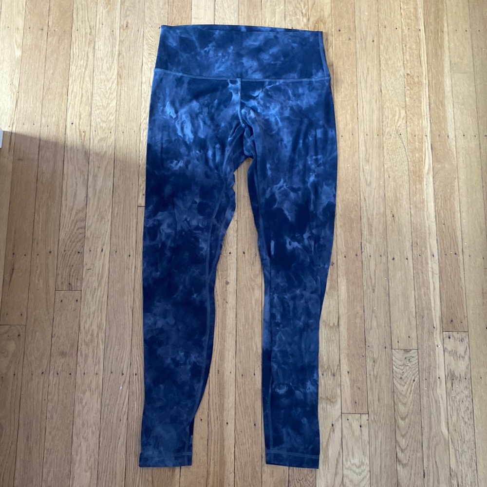 size 10 lululemon leggings very lightly used new condition